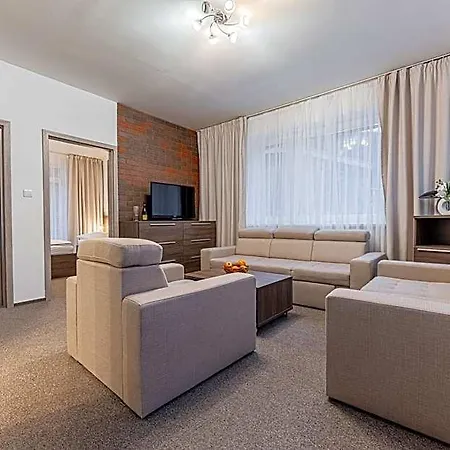 Hotel Hrabovo 2*